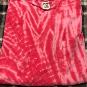 tie dye hot pink shirt